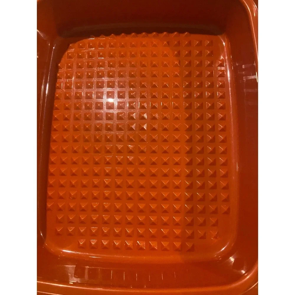Vintage Tupperware Marinade Meat Tenderizer Keeper‎ Container 1294-2 W/Lid Red